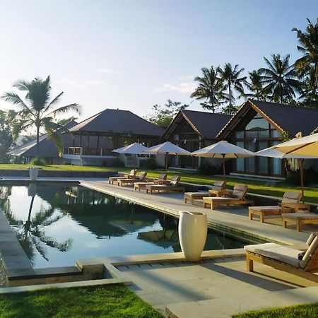 ホテル Palmterrace Chulik エクステリア 写真