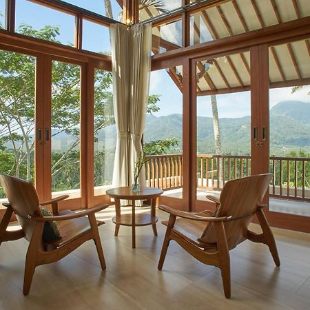 ホテル Palmterrace Chulik エクステリア 写真